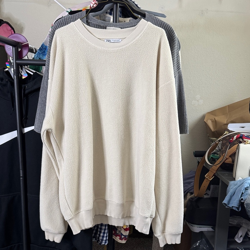 Zara Cream Crew Neck Sweater